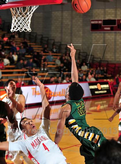 Thumbnail 3 in Eisenhower @ Mater Dei ( Nike Extravaganza) photogallery.