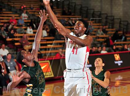Thumbnail 3 in Eisenhower @ Mater Dei ( Nike Extravaganza) photogallery.
