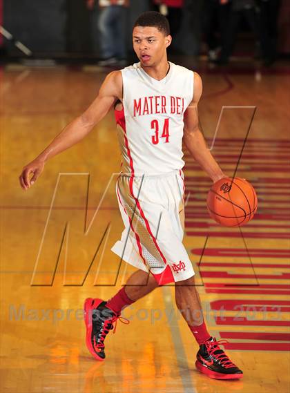 Thumbnail 2 in Eisenhower @ Mater Dei ( Nike Extravaganza) photogallery.