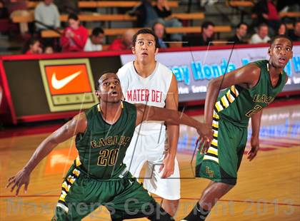 Thumbnail 1 in Eisenhower @ Mater Dei ( Nike Extravaganza) photogallery.