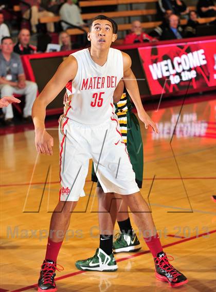 Thumbnail 3 in Eisenhower @ Mater Dei ( Nike Extravaganza) photogallery.