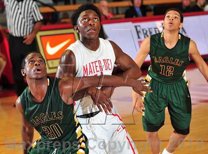 Thumbnail 2 in Eisenhower @ Mater Dei ( Nike Extravaganza) photogallery.