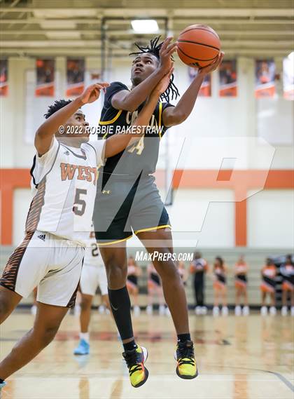 Thumbnail 3 in Crandall @ West Mesquite photogallery.