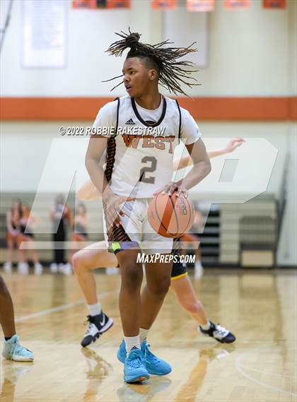 Thumbnail 3 in Crandall @ West Mesquite photogallery.