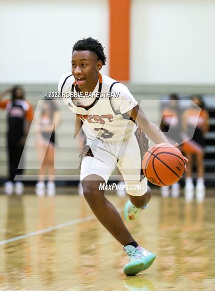 Thumbnail 1 in Crandall @ West Mesquite photogallery.
