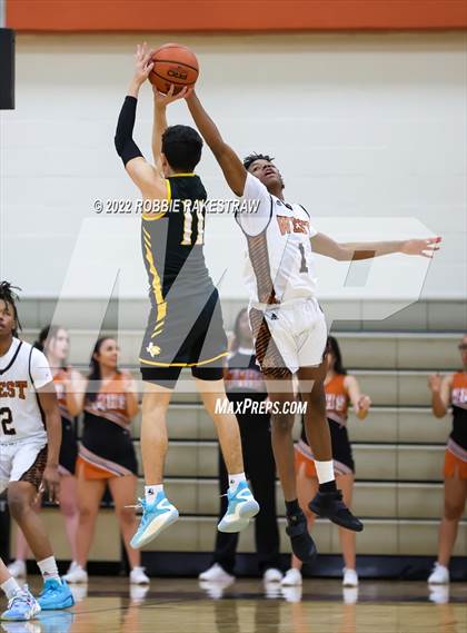 Thumbnail 3 in Crandall @ West Mesquite photogallery.