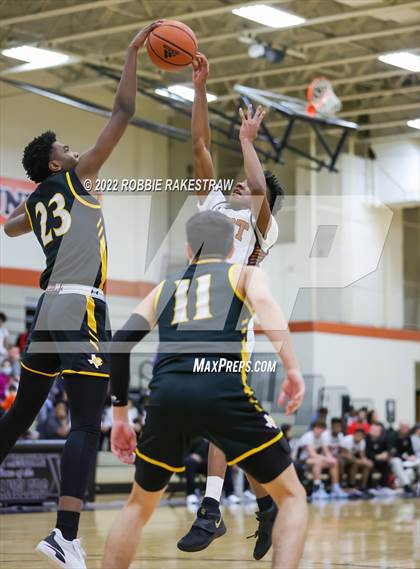 Thumbnail 3 in Crandall @ West Mesquite photogallery.