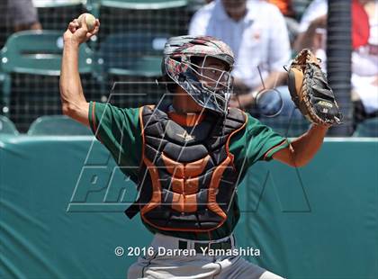 Thumbnail 1 in Porterville vs. Selma (CIF CS D3 Final) photogallery.
