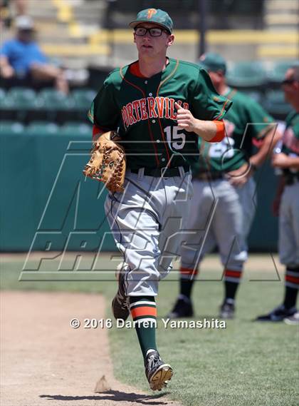 Thumbnail 2 in Porterville vs. Selma (CIF CS D3 Final) photogallery.