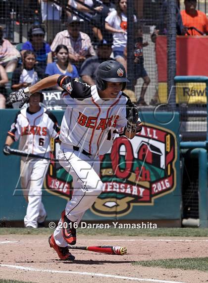 Thumbnail 2 in Porterville vs. Selma (CIF CS D3 Final) photogallery.