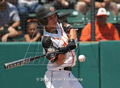 Thumbnail 2 in Porterville vs. Selma (CIF CS D3 Final) photogallery.