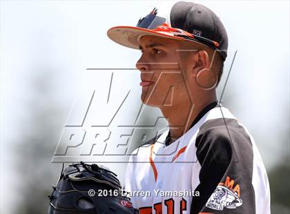 Thumbnail 1 in Porterville vs. Selma (CIF CS D3 Final) photogallery.