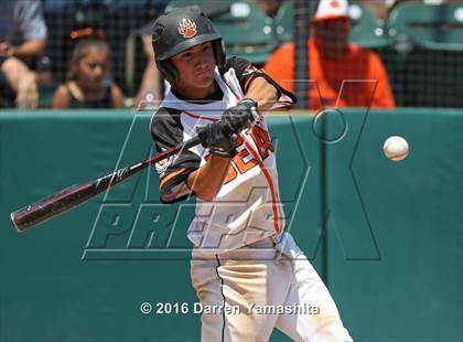 Thumbnail 3 in Porterville vs. Selma (CIF CS D3 Final) photogallery.