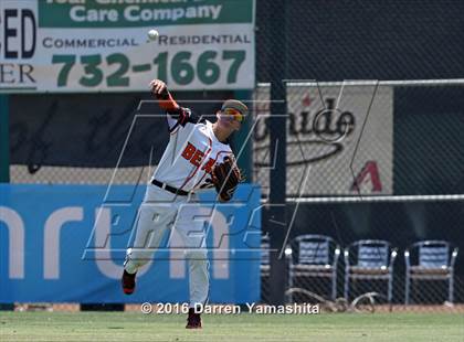 Thumbnail 1 in Porterville vs. Selma (CIF CS D3 Final) photogallery.