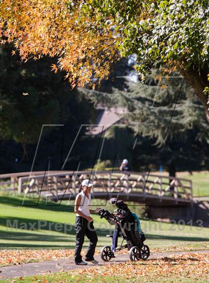 Thumbnail 2 in CIF NorCal Regional Girls Golf Championships photogallery.