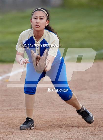 Thumbnail 1 in Reed vs. Monterey Trail (Pre-Season Tournament) photogallery.