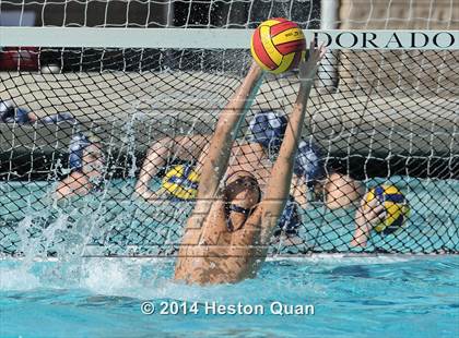 Thumbnail 2 in Palos Verdes Peninsula vs Tesoro (Weisz Cup) photogallery.
