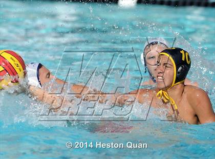 Thumbnail 3 in Palos Verdes Peninsula vs Tesoro (Weisz Cup) photogallery.