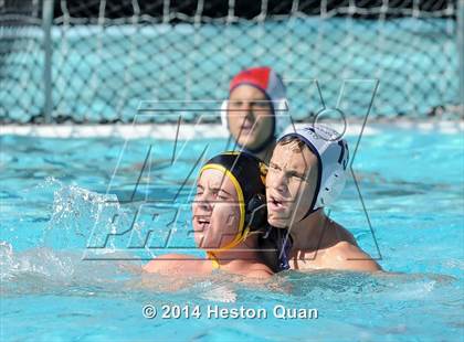 Thumbnail 2 in Palos Verdes Peninsula vs Tesoro (Weisz Cup) photogallery.