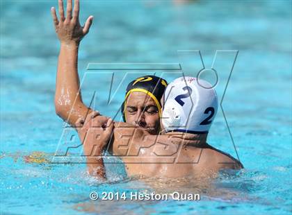 Thumbnail 2 in Palos Verdes Peninsula vs Tesoro (Weisz Cup) photogallery.