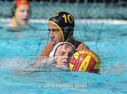 Thumbnail 2 in Palos Verdes Peninsula vs Tesoro (Weisz Cup) photogallery.
