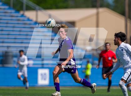 Thumbnail 1 in Boerne vs. San Elizario (UIL 4A Soccer Final) photogallery.