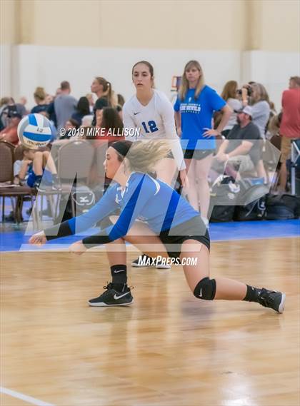 Thumbnail 2 in Hixson vs. Unicoi County (Rocky Top Classic) photogallery.