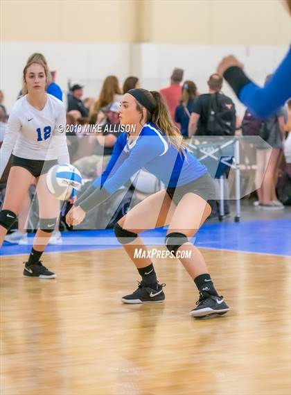 Thumbnail 2 in Hixson vs. Unicoi County (Rocky Top Classic) photogallery.