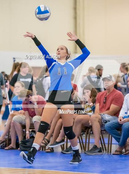 Thumbnail 1 in Hixson vs. Unicoi County (Rocky Top Classic) photogallery.