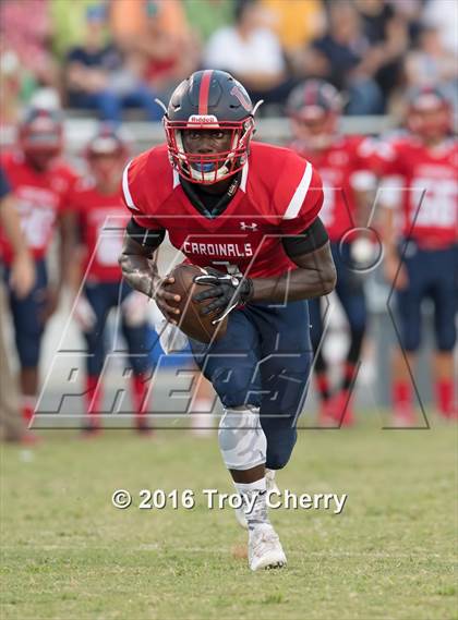 Thumbnail 1 in Union Academy vs South Davidson photogallery.