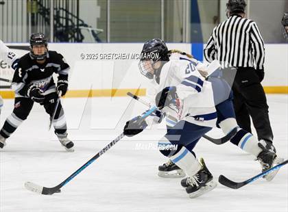 Thumbnail 3 in Wilton/Norwalk @ Stamford/Westhill/Staples photogallery.
