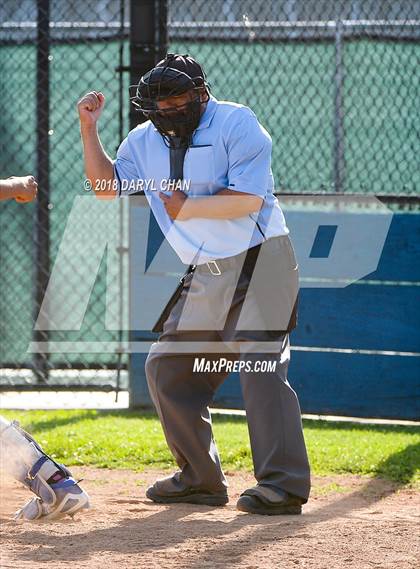 Thumbnail 2 in El Monte @ Gabrielino photogallery.