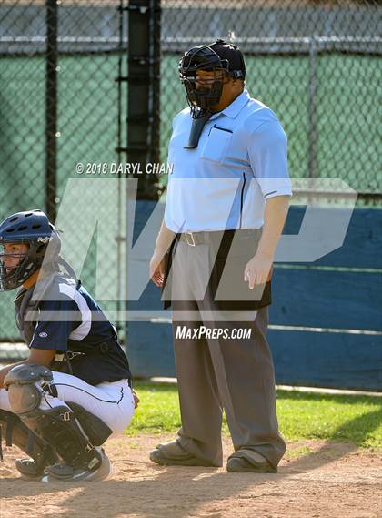 Thumbnail 3 in El Monte @ Gabrielino photogallery.