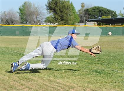 Thumbnail 1 in El Monte @ Gabrielino photogallery.