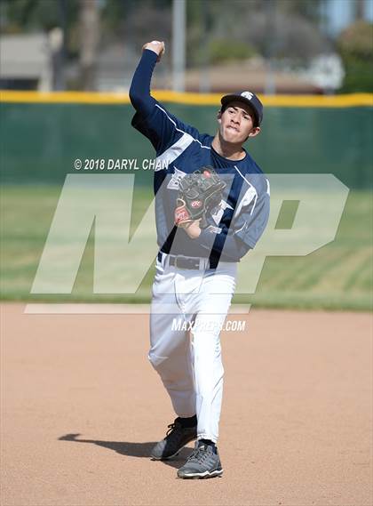 Thumbnail 1 in El Monte @ Gabrielino photogallery.
