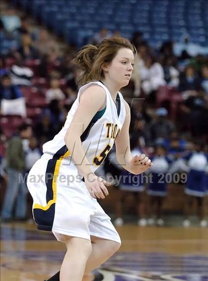 Thumbnail 3 in Valley vs. Oak Ridge (CIF SJS D2 Final) photogallery.