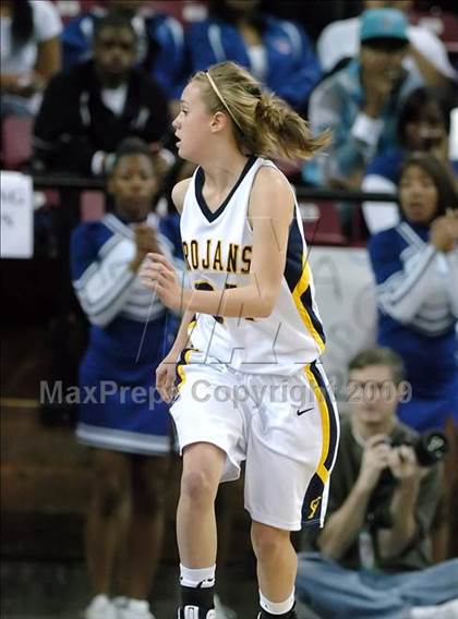Thumbnail 2 in Valley vs. Oak Ridge (CIF SJS D2 Final) photogallery.