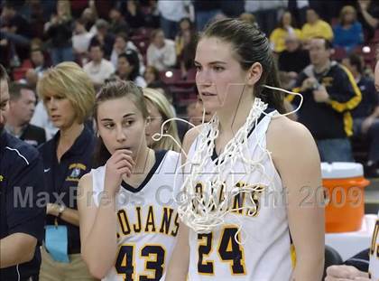 Thumbnail 3 in Valley vs. Oak Ridge (CIF SJS D2 Final) photogallery.
