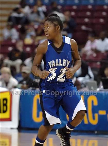 Thumbnail 1 in Valley vs. Oak Ridge (CIF SJS D2 Final) photogallery.