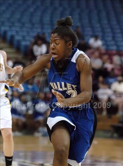 Thumbnail 3 in Valley vs. Oak Ridge (CIF SJS D2 Final) photogallery.