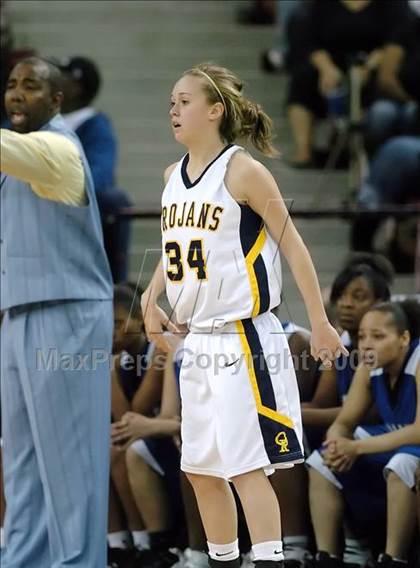 Thumbnail 1 in Valley vs. Oak Ridge (CIF SJS D2 Final) photogallery.