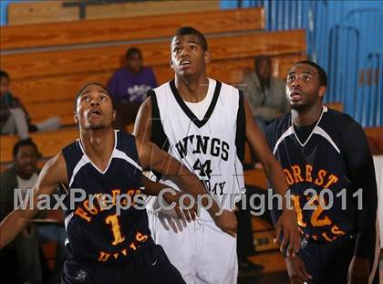 Thumbnail 1 in Wings Academy vs Forest Hills (Queens Jam Christmas Classic) photogallery.