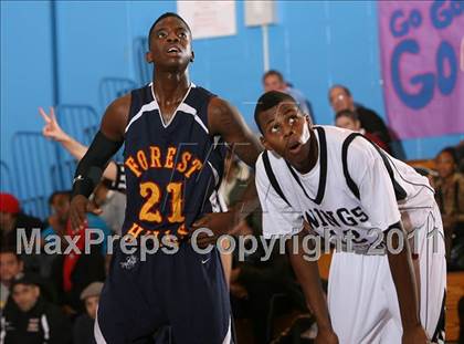 Thumbnail 1 in Wings Academy vs Forest Hills (Queens Jam Christmas Classic) photogallery.