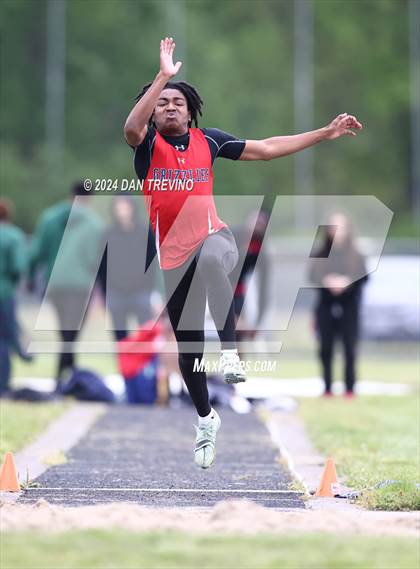 Thumbnail 1 in Southeastern District Meet #2 (High Jump/Long Jump) photogallery.