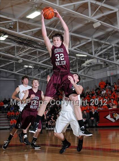 Thumbnail 3 in Sesser-Valier vs. Crab Orchard (IHSA Class 1A Sectional Semi-Final) photogallery.