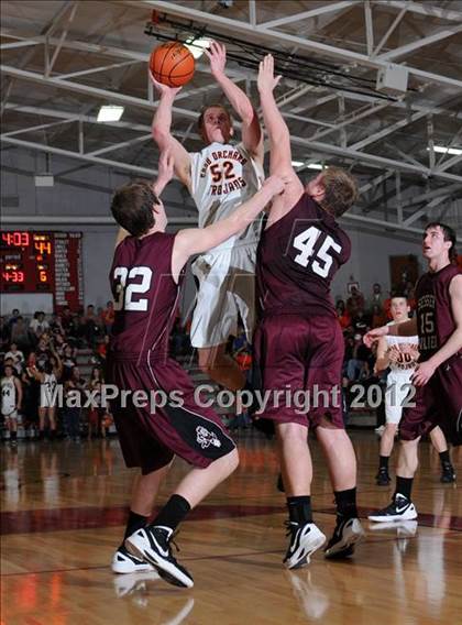 Thumbnail 1 in Sesser-Valier vs. Crab Orchard (IHSA Class 1A Sectional Semi-Final) photogallery.