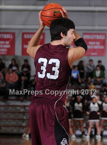 Thumbnail 1 in Sesser-Valier vs. Crab Orchard (IHSA Class 1A Sectional Semi-Final) photogallery.