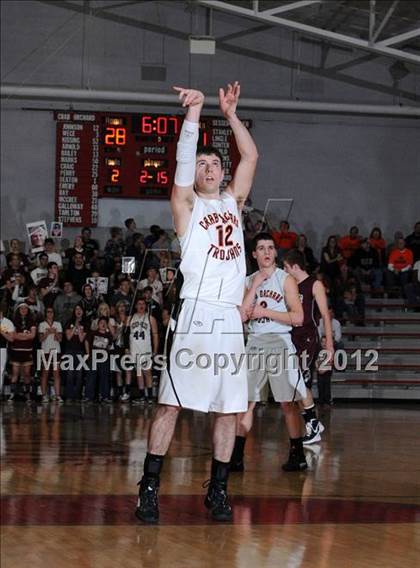 Thumbnail 2 in Sesser-Valier vs. Crab Orchard (IHSA Class 1A Sectional Semi-Final) photogallery.