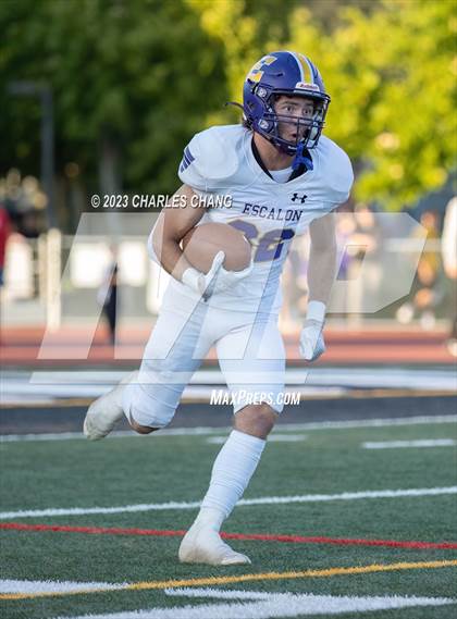 Thumbnail 2 in Escalon vs Windsor photogallery.