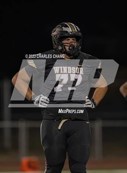 Thumbnail 1 in Escalon vs Windsor photogallery.